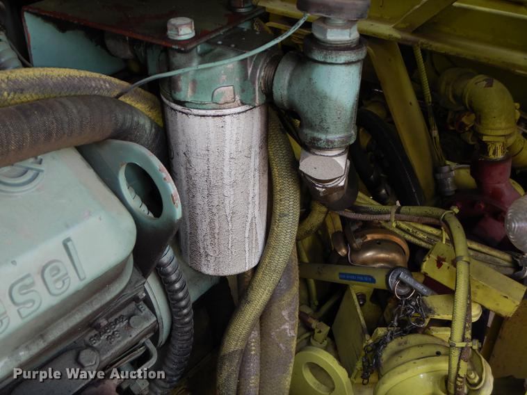 image for item DC0393 1980 Oshkosh ARFF fire truck