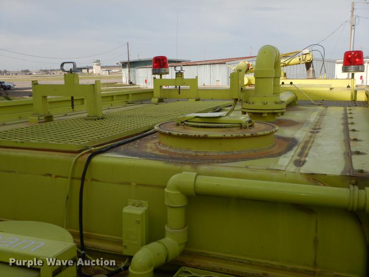 image for item DC0393 1980 Oshkosh ARFF fire truck