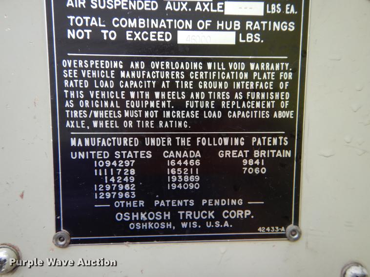 image for item DC0393 1980 Oshkosh ARFF fire truck