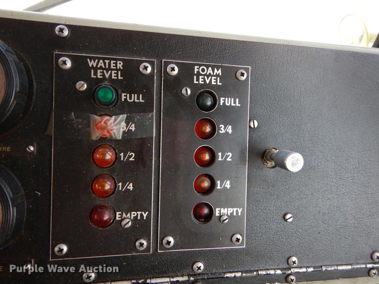 image for item DC0393 1980 Oshkosh ARFF fire truck