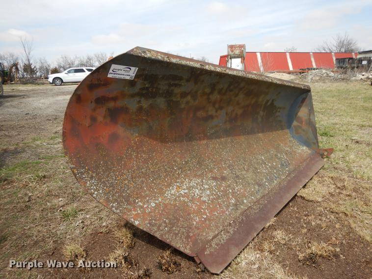 image for item DC0429 One-way slant snow plow