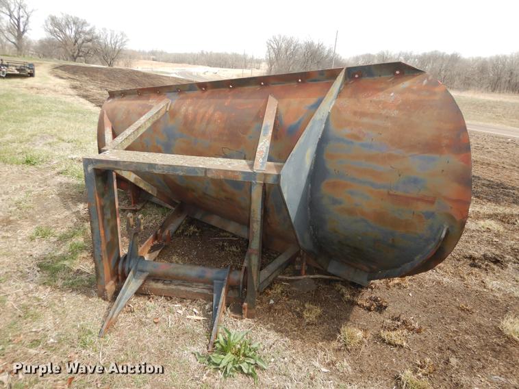 image for item DC0429 One-way slant snow plow