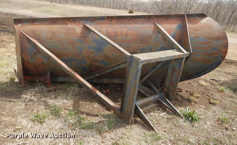 image for item DC0429 One-way slant snow plow