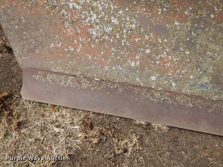 image for item DC0429 One-way slant snow plow