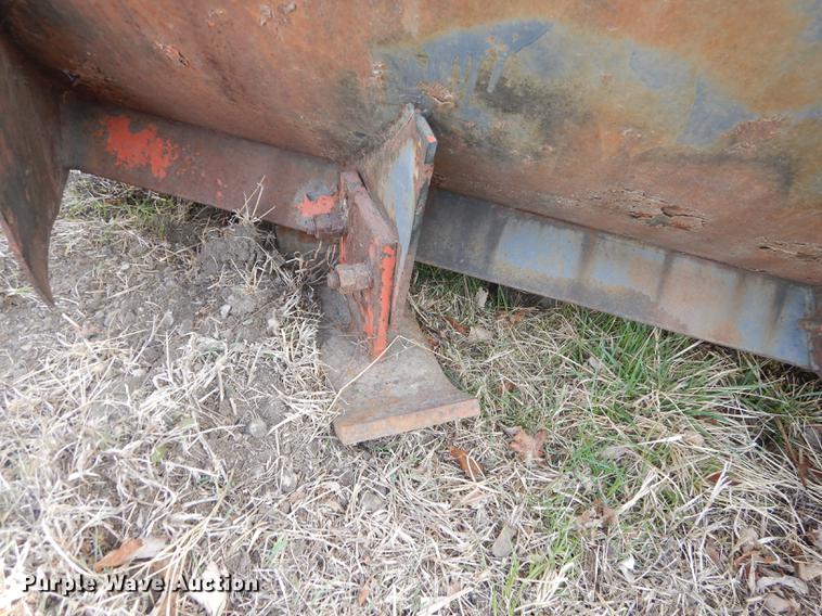 image for item DC0429 One-way slant snow plow