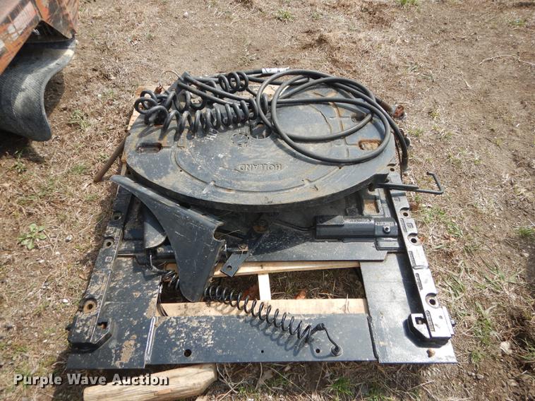 image for item DC0431 Holland air operated sliding fifth wheel plate