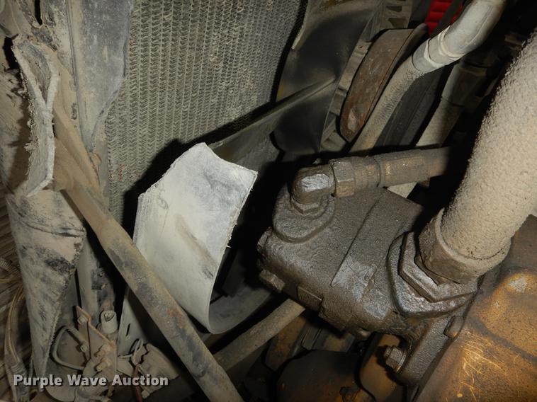 image for item DC0432 1987 Freightliner FLC Classic semi truck