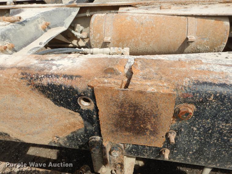 image for item DC0432 1987 Freightliner FLC Classic semi truck