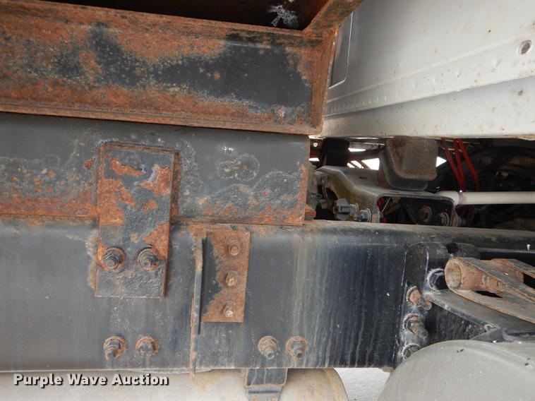 image for item DC0450 2005 Sterling L7500 dump truck