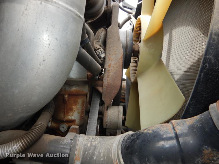 image for item DC0450 2005 Sterling L7500 dump truck