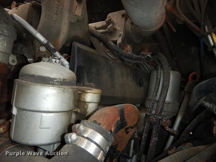 image for item DC0450 2005 Sterling L7500 dump truck