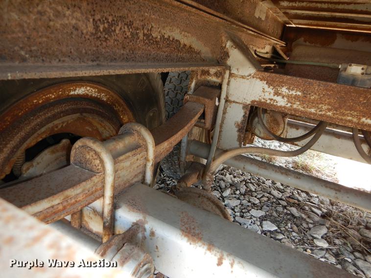 image for item DC0455 1973 Hobbs Ranger I dry van trailer