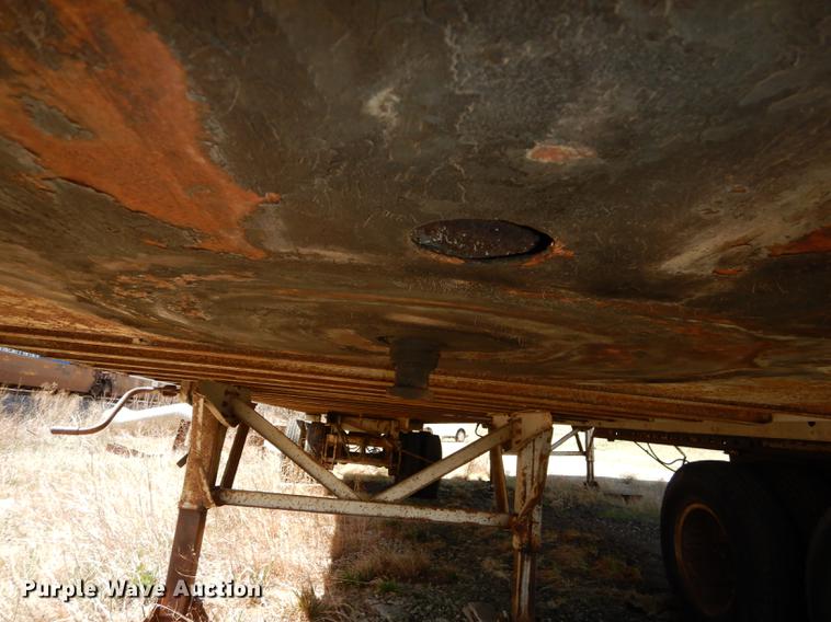 image for item DC0455 1973 Hobbs Ranger I dry van trailer