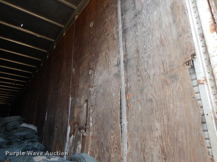 image for item DC0456 1974 Fruehauf FR8-F2-40 dry van trailer