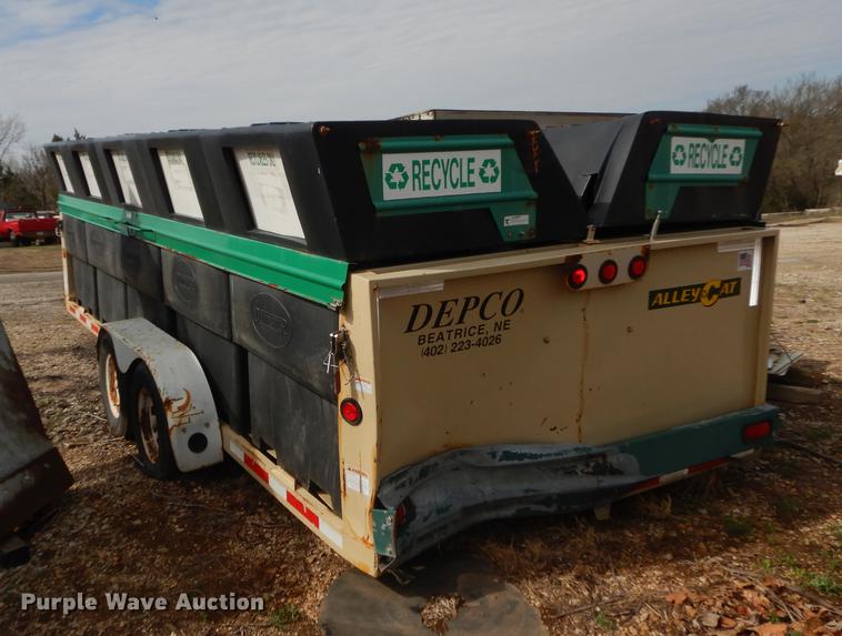 image for item DC0472 1998 Alley Cat recycle trailer