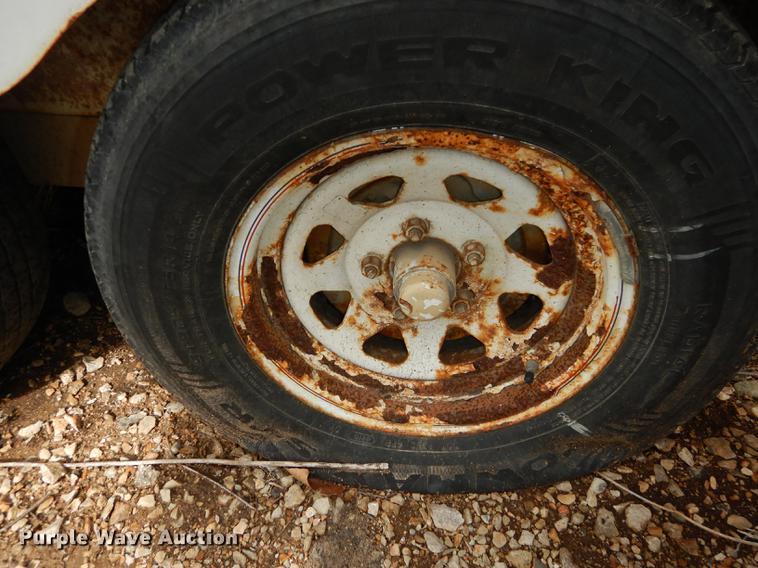 image for item DC0472 1998 Alley Cat recycle trailer