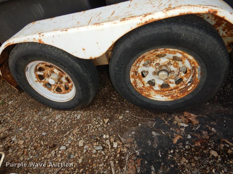 image for item DC0472 1998 Alley Cat recycle trailer