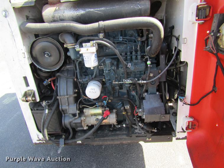 image for item DC4293 2008 Bobcat T320 skid steer