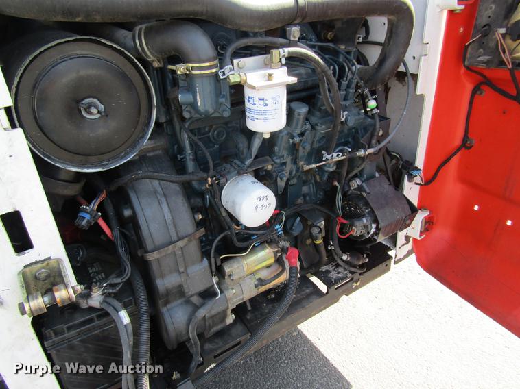 image for item DC4293 2008 Bobcat T320 skid steer