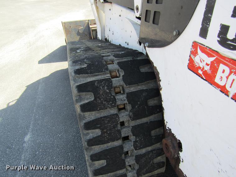 image for item DC4293 2008 Bobcat T320 skid steer