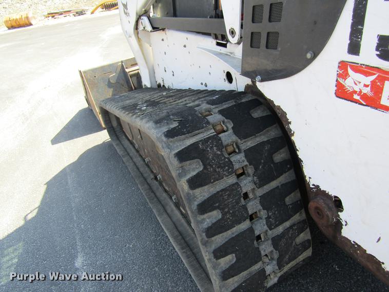image for item DC4293 2008 Bobcat T320 skid steer