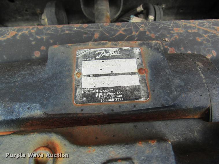 image for item DC4294 2001 GMC C8500 oil distributor truck