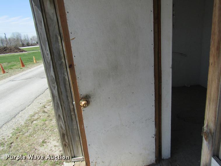 image for item DC4295 Wood building