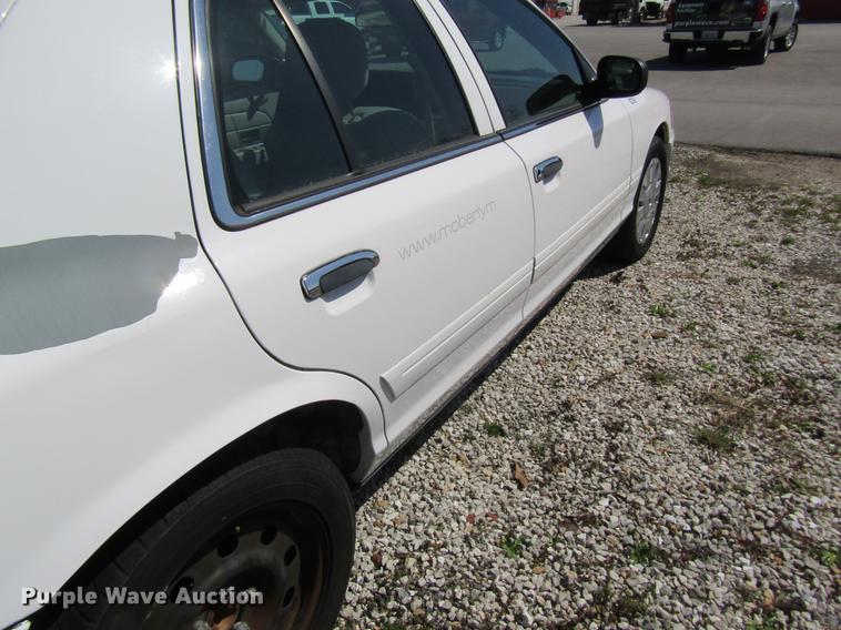 image for item DC4301 2008 Ford Crown Victoria Police Interceptor