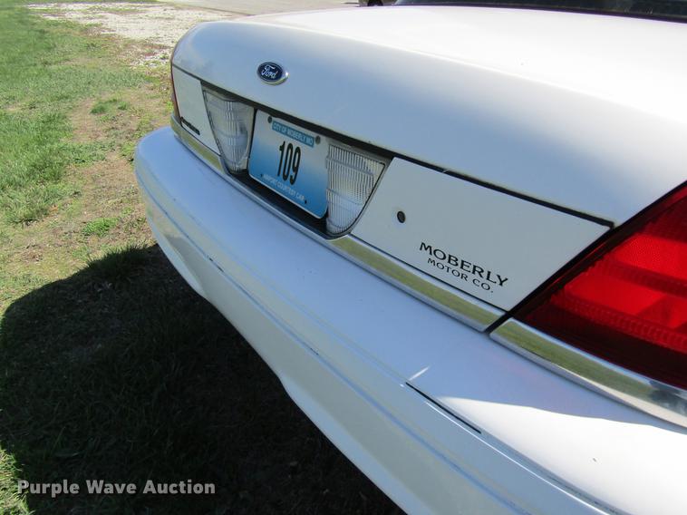 image for item DC4301 2008 Ford Crown Victoria Police Interceptor