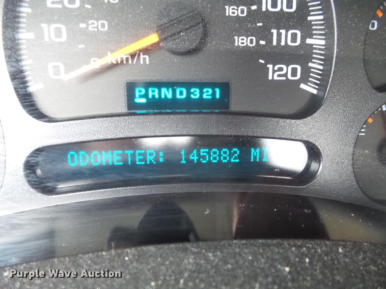 image for item DC7338 2003 Chevrolet Silverado 1500 pickup truck