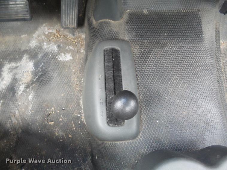 image for item DC7338 2003 Chevrolet Silverado 1500 pickup truck