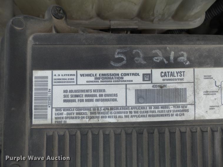 image for item DC7338 2003 Chevrolet Silverado 1500 pickup truck