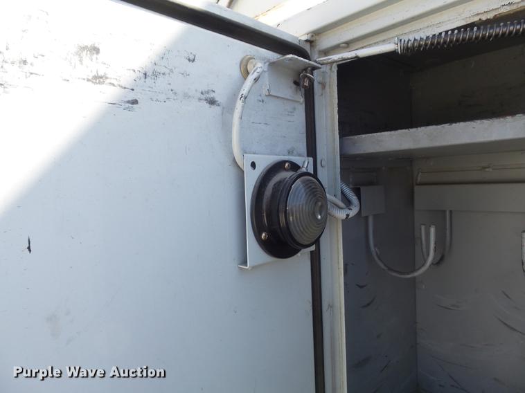 image for item DC7342 1994 Ford F450 Super Duty XL bucket truck