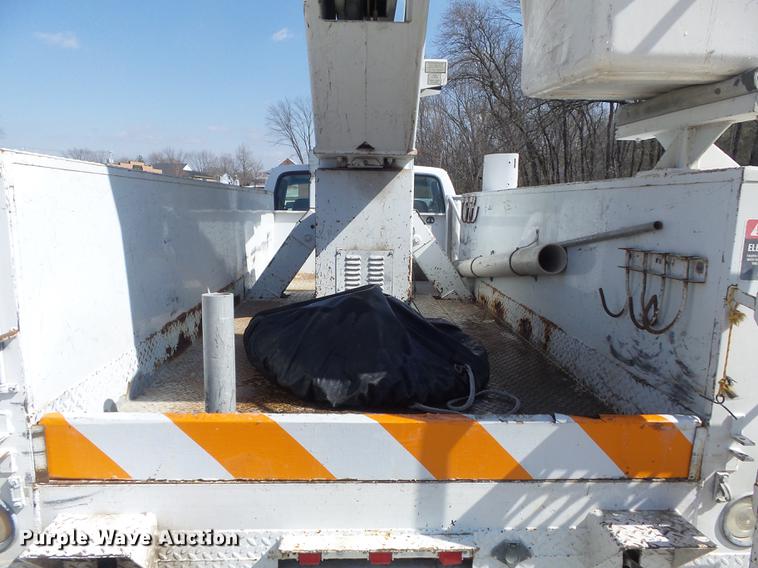 image for item DC7342 1994 Ford F450 Super Duty XL bucket truck