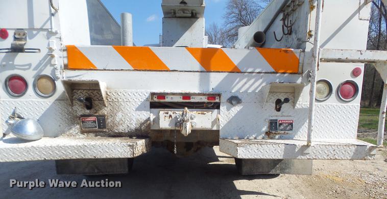 image for item DC7342 1994 Ford F450 Super Duty XL bucket truck