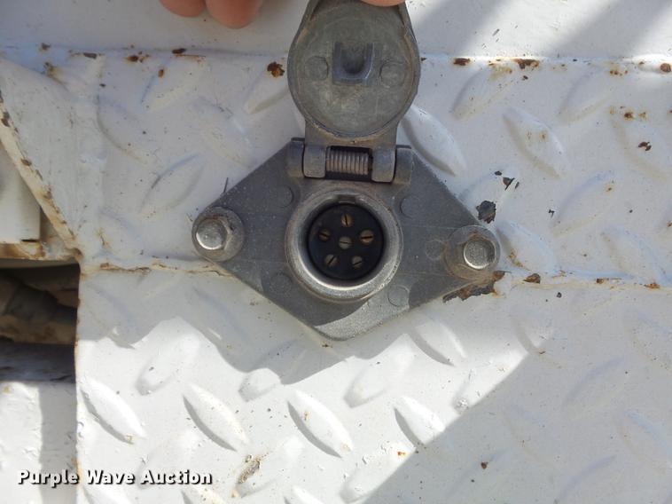 image for item DC7342 1994 Ford F450 Super Duty XL bucket truck