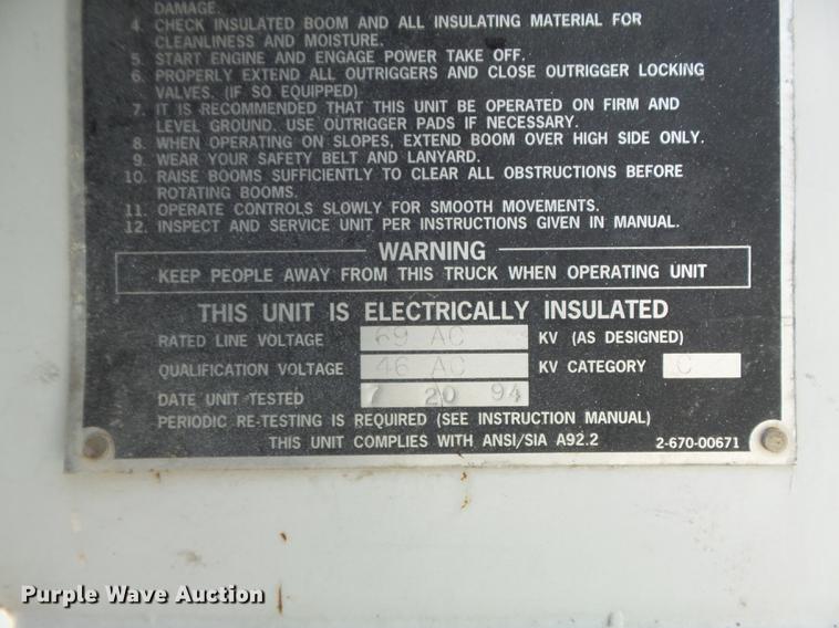 image for item DC7342 1994 Ford F450 Super Duty XL bucket truck