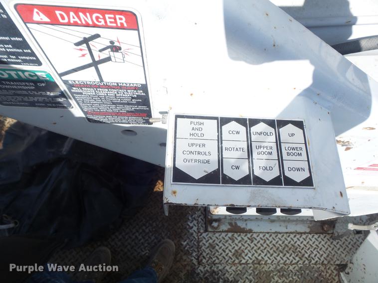 image for item DC7342 1994 Ford F450 Super Duty XL bucket truck