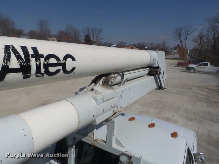 image for item DC7342 1994 Ford F450 Super Duty XL bucket truck