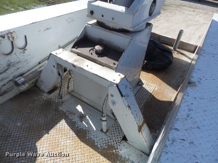 image for item DC7342 1994 Ford F450 Super Duty XL bucket truck