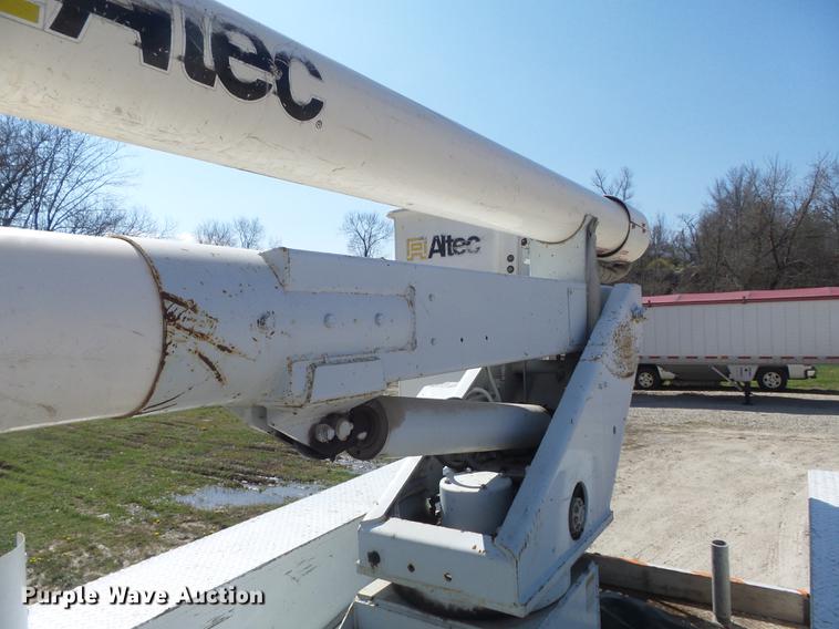 image for item DC7342 1994 Ford F450 Super Duty XL bucket truck