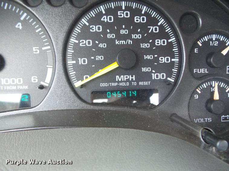 image for item DC7344 2000 Chevrolet S10 LS Ext. Cab pickup truck