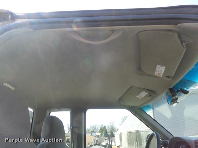 image for item DC7344 2000 Chevrolet S10 LS Ext. Cab pickup truck