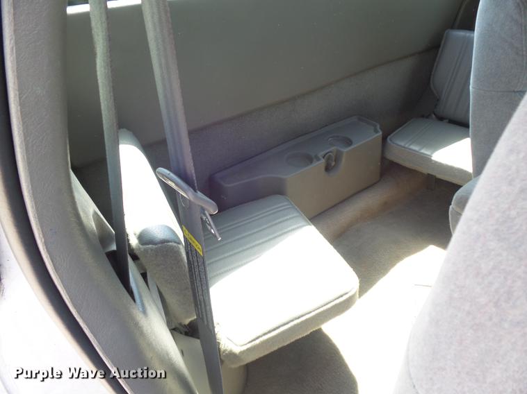 image for item DC7344 2000 Chevrolet S10 LS Ext. Cab pickup truck