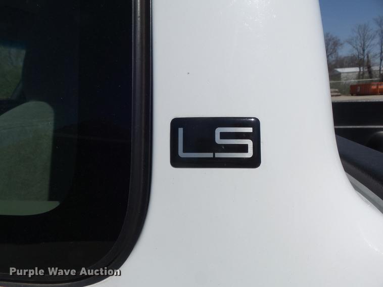 image for item DC7344 2000 Chevrolet S10 LS Ext. Cab pickup truck