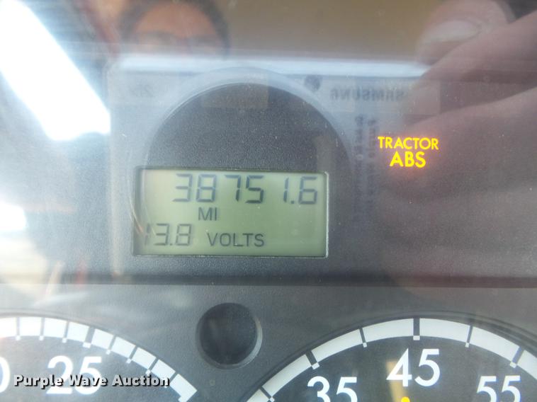 image for item DC7345 2007 Sterling Acterra truck cab and chassis