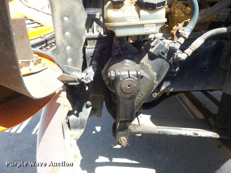 image for item DC7345 2007 Sterling Acterra truck cab and chassis