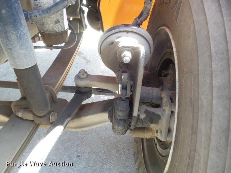 image for item DC7345 2007 Sterling Acterra truck cab and chassis