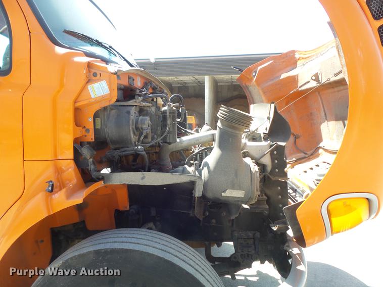 image for item DC7345 2007 Sterling Acterra truck cab and chassis