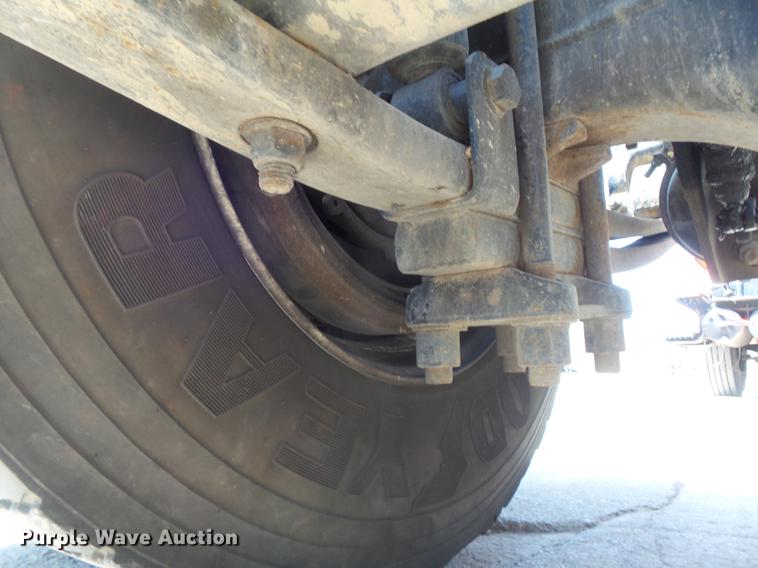 image for item DC7345 2007 Sterling Acterra truck cab and chassis